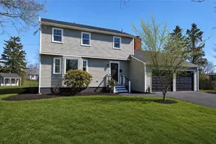 3 Pinetop Rd, Barrington, RI 02806 - Photo 1