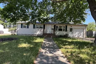 23 Perkins St, Warwick, RI 02886 - Photo 1
