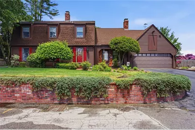 34 Robin Lane, West Warwick, RI 02893 - Photo 1