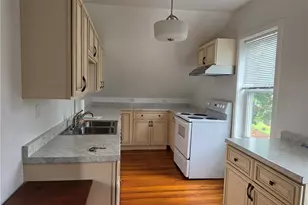 40 E Barrows St, Cumberland, RI 02864 - Photo 1