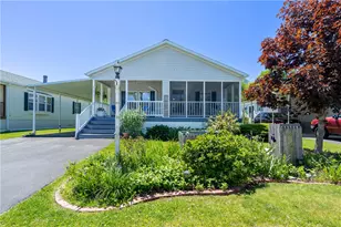 3 Blackbird St, Tiverton, RI 02878 - Photo 1