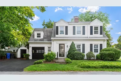 20 Bowen Street, East Providence, RI 02916 - Photo 1