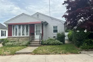 33 Bolton Ave Ave, Providence, RI 02908 - Photo 1