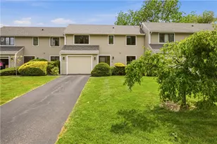 13 Fox Run, Portsmouth, RI 02871 - Photo 1