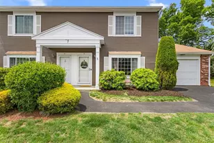 7 Eagle Run, Warwick, RI 02818 - Photo 1