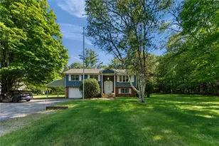 206 Rocky Hill Rd, Scituate, RI 02857 - Photo 1