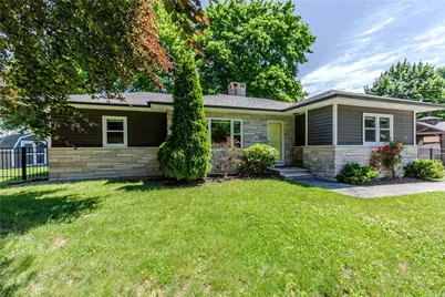 18 Hattie Avenue, Smithfield, RI 02828 - Photo 1