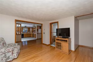 175 Leonard Ave, East Providence, RI 02914 - Photo 22
