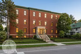 262 Blackstone Blvd, Providence, RI 02906 - Photo 1