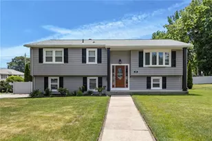 38 Bateman Ave, Cranston, RI 02920 - Photo 1