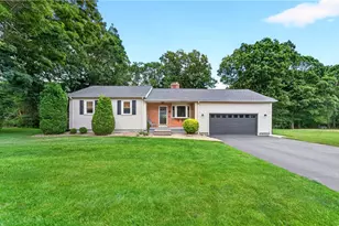 12 Briar Hill Dr, Cranston, RI 02921 - Photo 1
