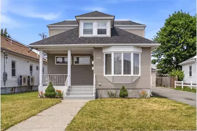 116 Warwick Road, Pawtucket, RI 02861 - Photo 1