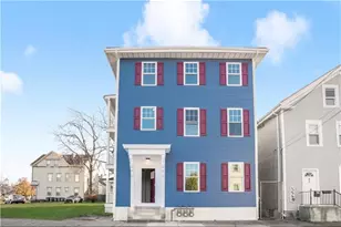 38 Maple St, Providence, RI 02903 - Photo 1