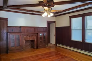 668 Grove St, Woonsocket, RI 02895 - Photo 4