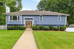 5 Collingwood Dr, Cranston, RI 02921 - Photo 1