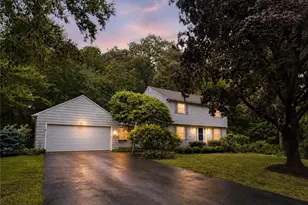 86 Blueberry Dr, East Greenwich, RI 02818 - Photo 1