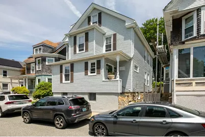9 Dartmouth Street, Newport, RI 02840 - Photo 1