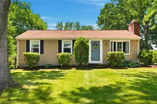 1 Teakwood Dr, Cumberland, RI 02864 - Photo 1