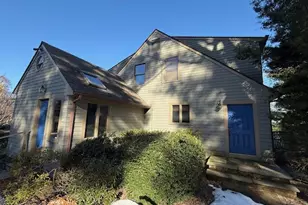 37 Ferry Rd, North Kingstown, RI 02874 - Photo 1