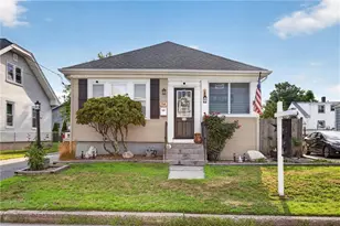 54 Clarner St, Pawtucket, RI 02861 - Photo 1