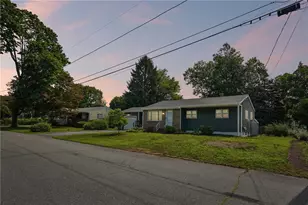 64 Ticonderoga Dr, Warwick, RI 02889 - Photo 1