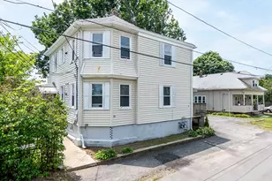 16 Sherwood St, Cranston, RI 02920 - Photo 1
