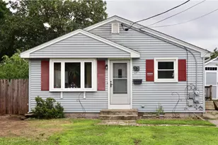 47 Rock Ave, Pawtucket, RI 02861 - Photo 1