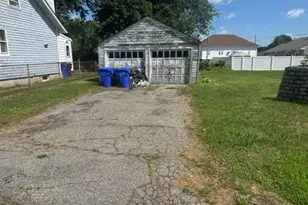 30 Spring St, East Providence, RI 02915 - Photo 1