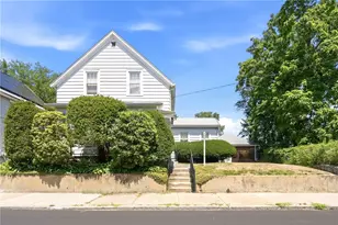 217 Narragansett St, Cranston, RI 02905 - Photo 1