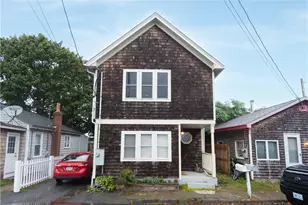 13 Island Ave, Portsmouth, RI 02871 - Photo 1