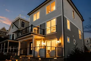 7 Wellington Ave, Newport, RI 02840 - Photo 1