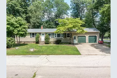7 Jay Drive, North Kingstown, RI 02852 - Photo 1