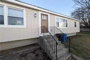 4 Almy Ct, Newport, RI 02840 - Photo 1