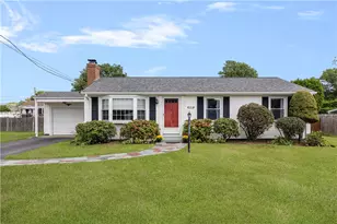 135 Beverly Rd, East Providence, RI 02915 - Photo 1