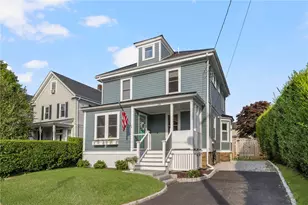 28 Carroll Ave, Newport, RI 02840 - Photo 1