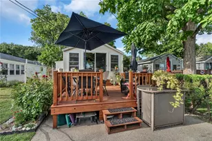 29 E Andrew Comstock Rd, Warwick, RI 02886 - Photo 1