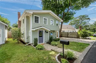 225 Waldron Ave, North Kingstown, RI 02852 - Photo 1