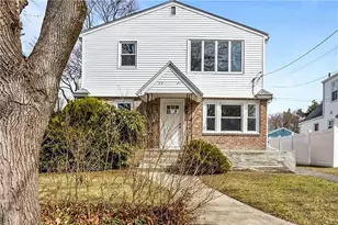 21 Joy St, Providence, RI 02908 - Photo 1