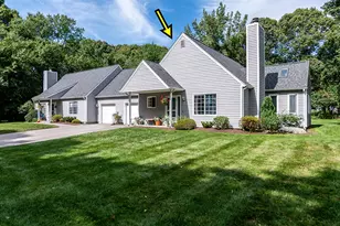 43 Riverdell Dr, Narragansett, RI 02874 - Photo 1
