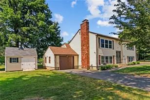 25 High St, Warwick, RI 02886 - Photo 1