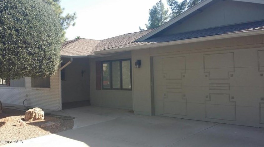 9613 W Cottonwood Dr, Sun City, AZ 85373