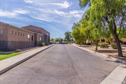 7771 N 43rd Ave Phoenix Az 85051 Mls 5983669 Coldwell Banker