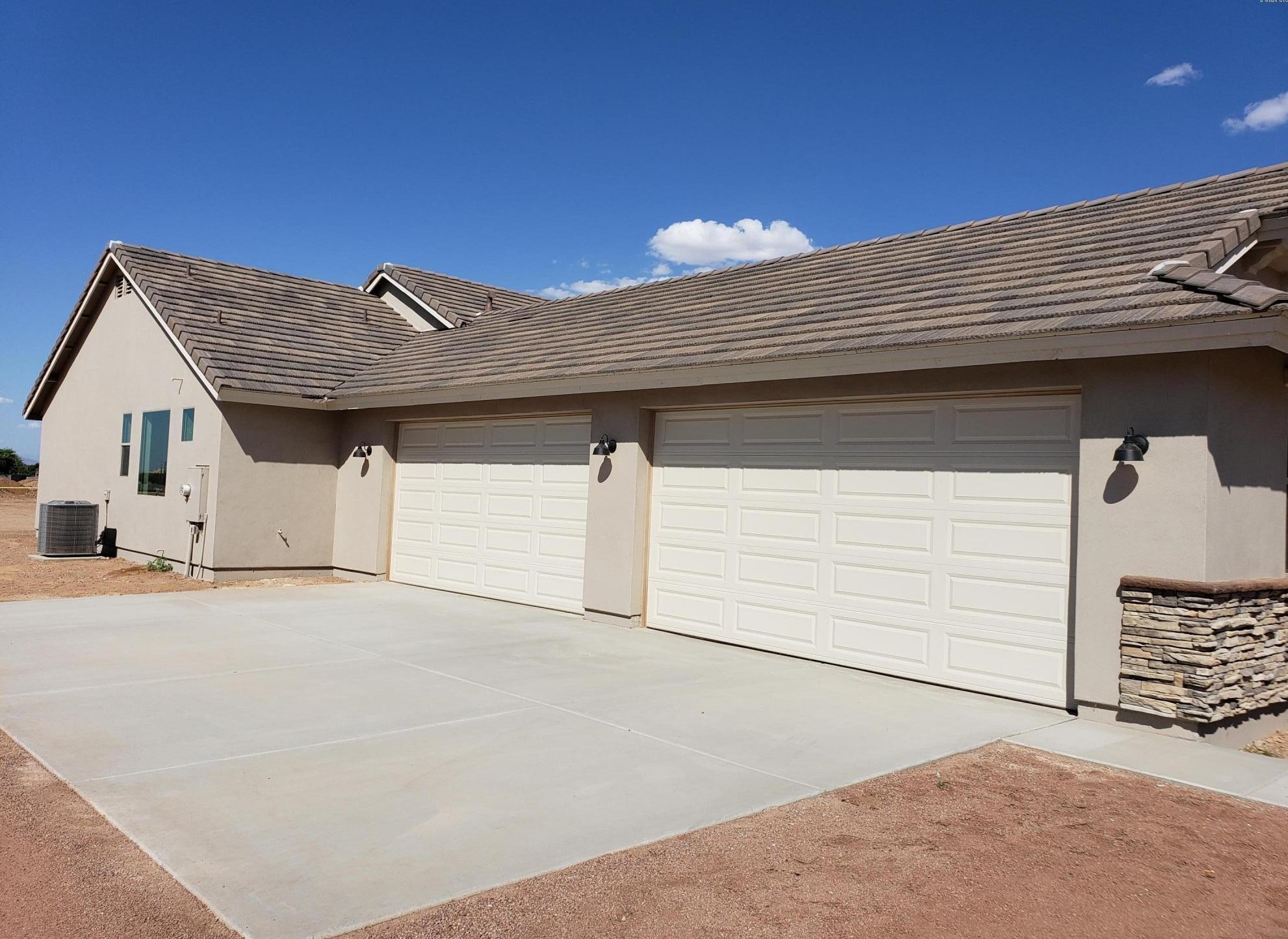 25759 93rd Ave, Peoria, AZ 85383-1257