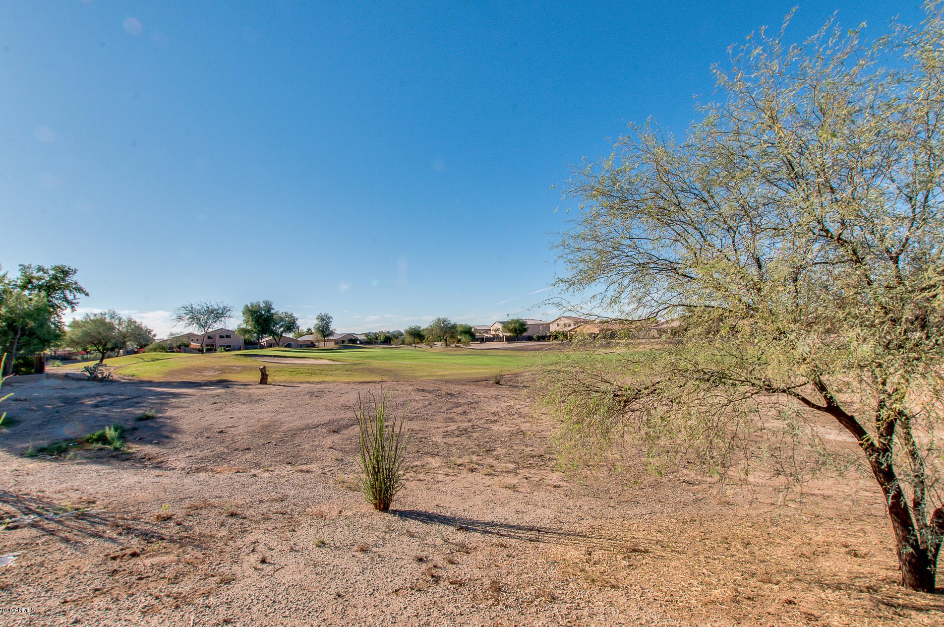 668 E Taylor Trl, San Tan Valley, AZ 85143