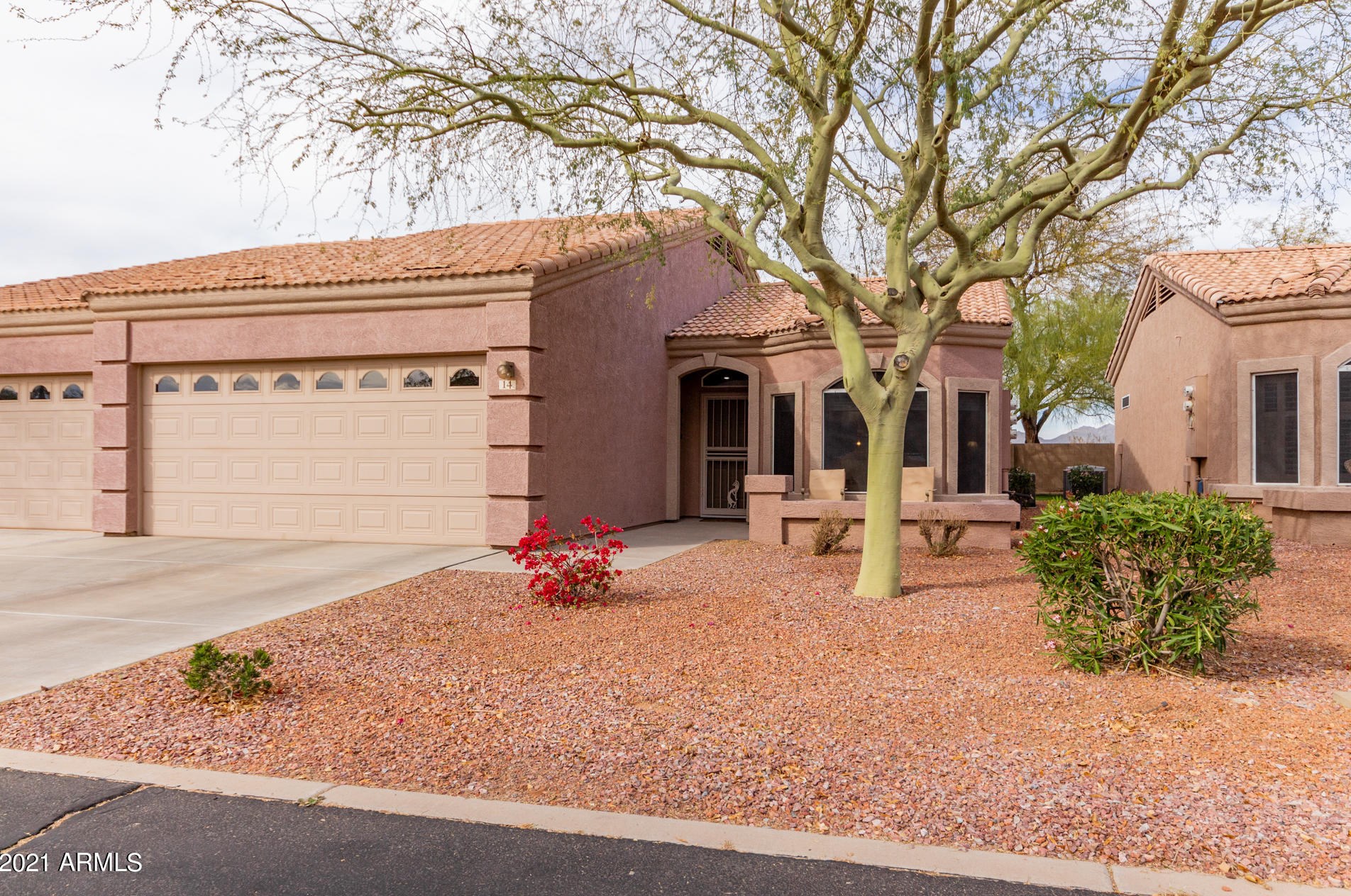 2101 Yellow Wood, Mesa, AZ 85209-1485