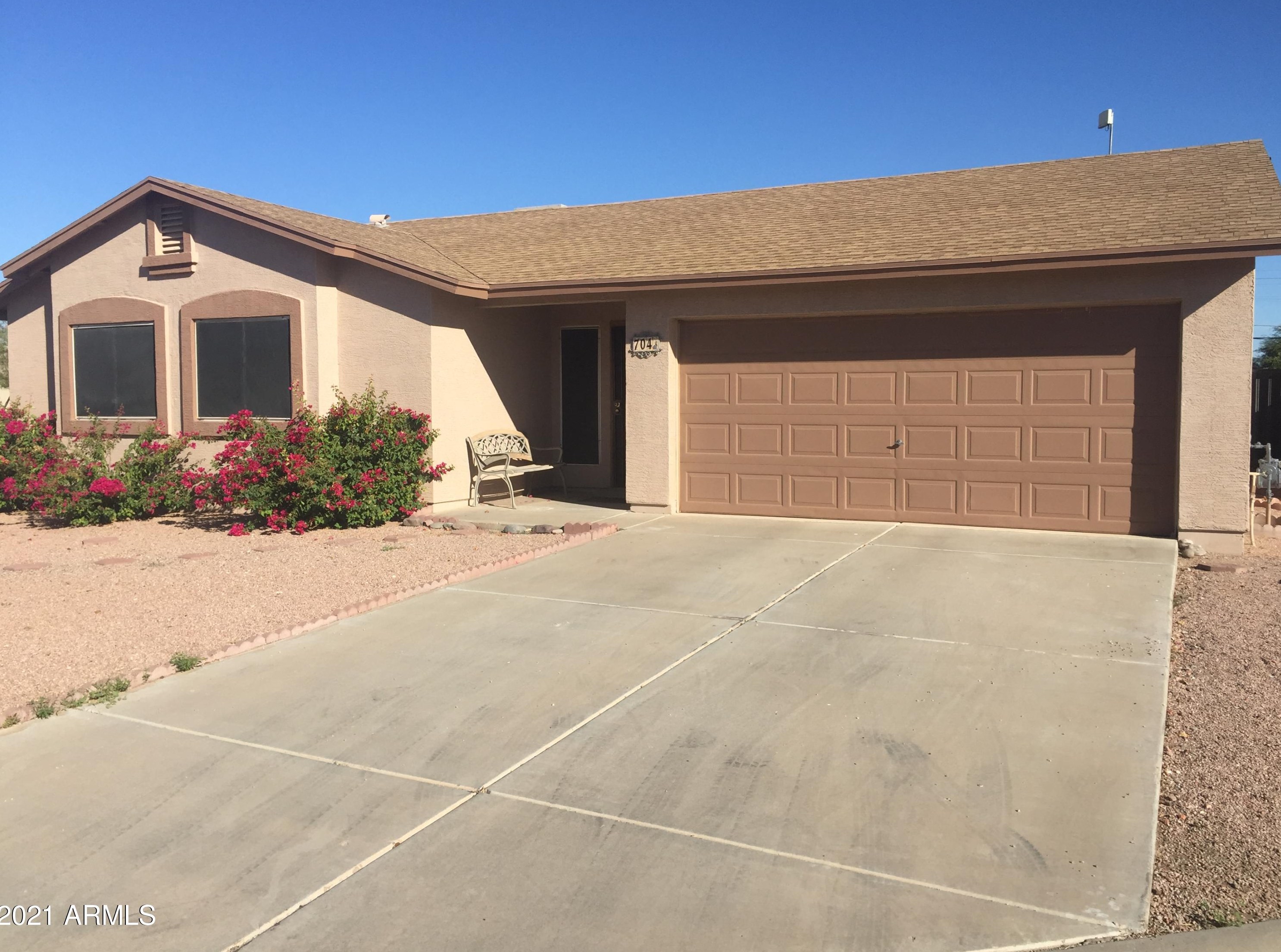 704 Shannons Way, Coolidge, AZ 85128-3658