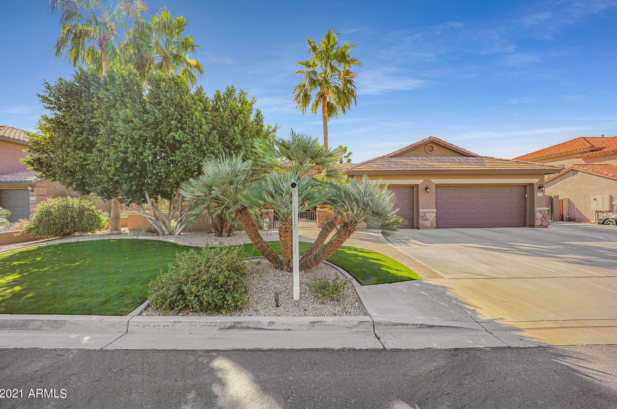 9605 Oberlin Way, Peoria, AZ 85383-8751