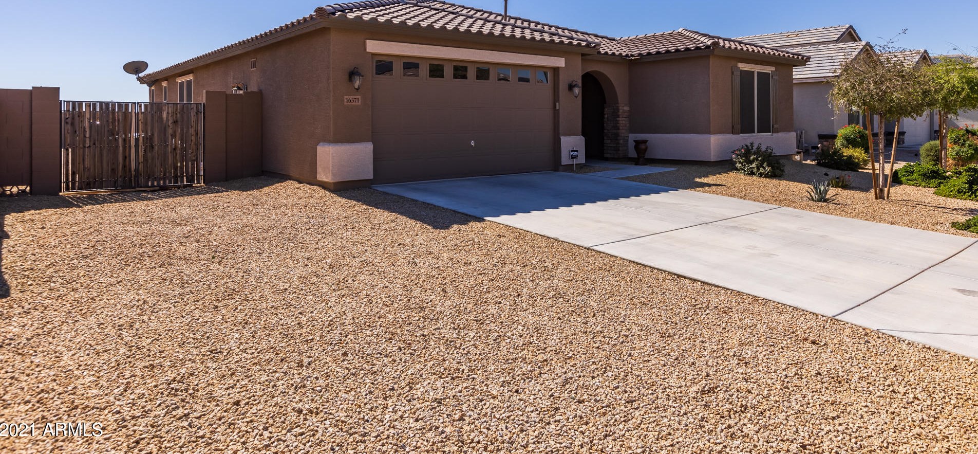 16371 Mesquite Dr, Goodyear, AZ 85338-4649