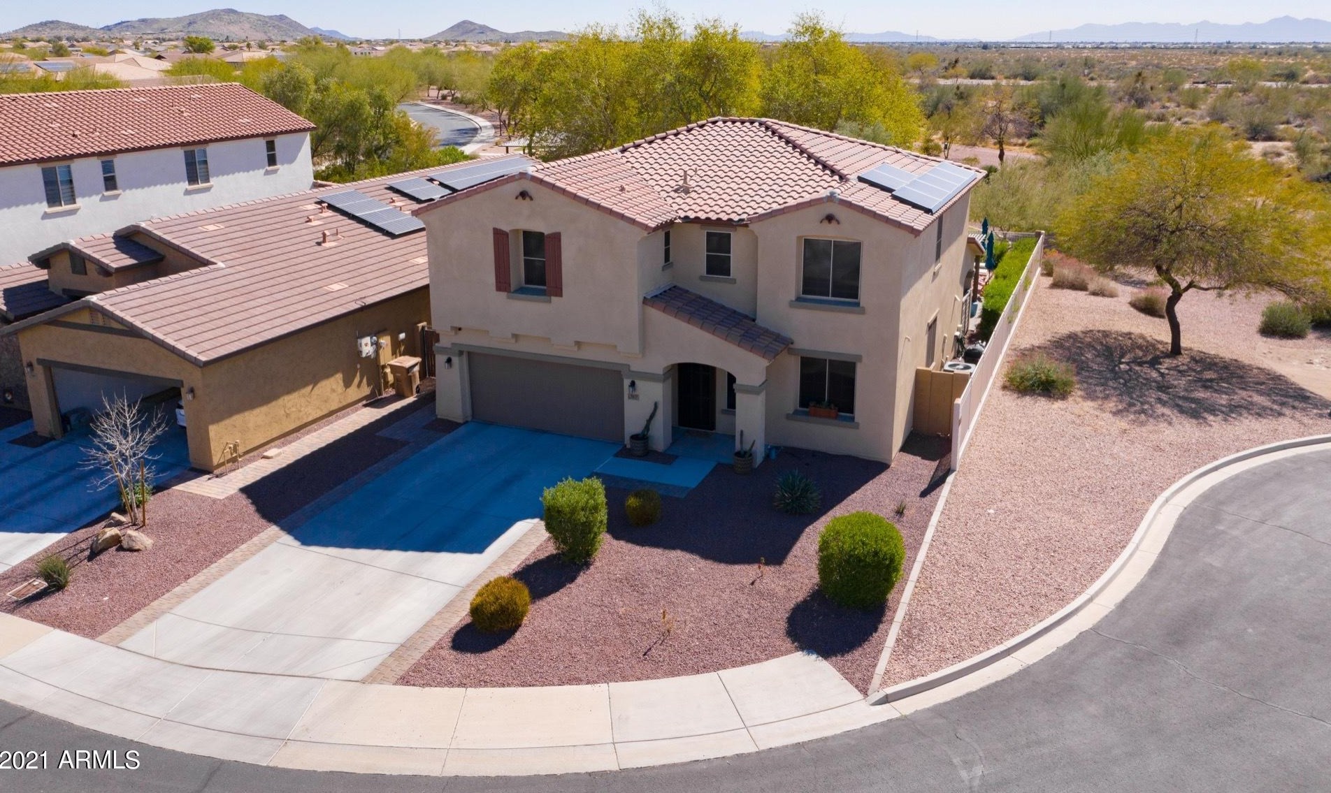 7677 Molly Dr, Peoria, AZ 85383-6242