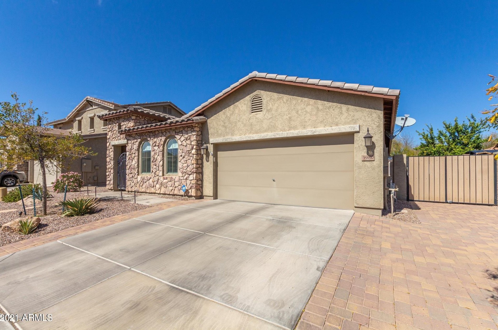 3980 Yellowstone Pl, Chandler, AZ 85249-6050